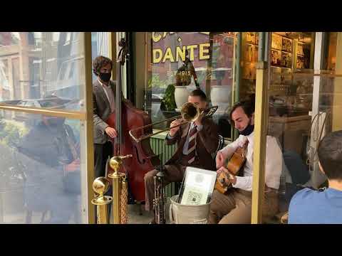 Charlie Roman with The Bailsmen