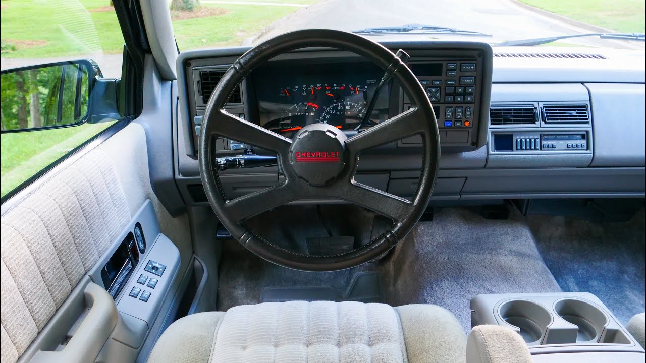 1994 Chevrolet Suburban Silverado test drive video (SOLD)