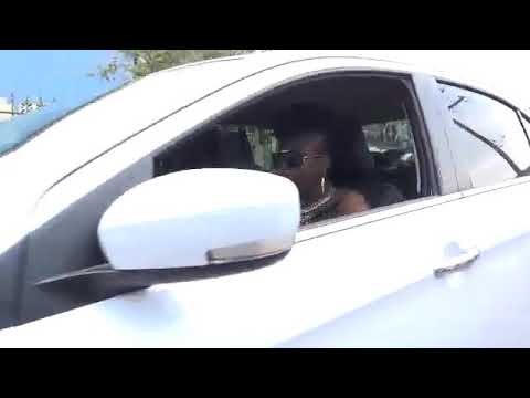 Queen kamaria ft Sativa D Black 1: Mi tired