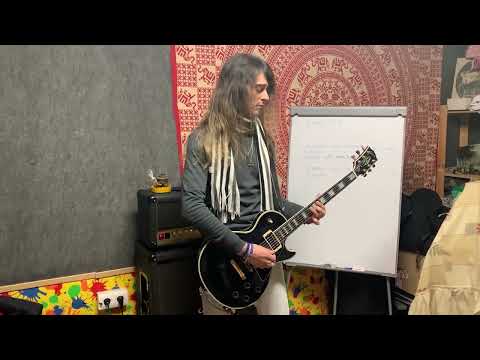 Joey Deadcat, rockero cofrade: «Cuando veo al Gran Poder, escucho en mi cabeza Hell Bells de AC/DC»