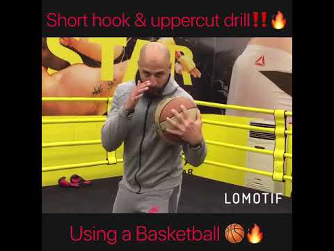 Short Punchy Phrasing That Hooks Mobile Users Instantly