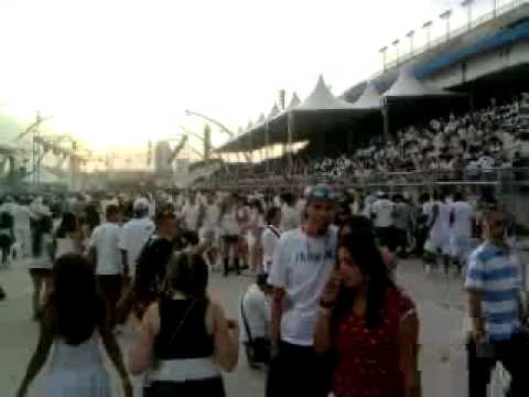 Spirit of London White 2011