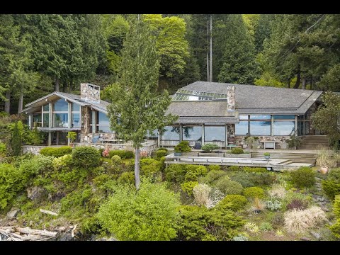 Spectacular Waterfront Estate in British Columbia, Canada | Sotheby's International Realty