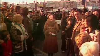 Mireille Mathieu - On ne vit pas sans se dire adieu (Les petits papiers de Noël, 28 décembre 1975)