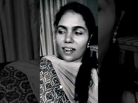 Azhagukkum malarukkum jaadhi illai..😍