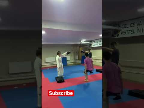 Flying Double Bituro Kick #taekwondo #short