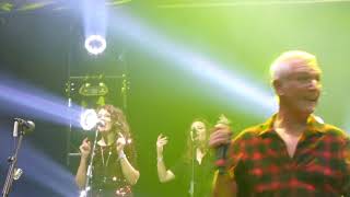 Thunder - Gimme Some Lovin&#39; (Roundhouse, London, England, 21.12.2018)