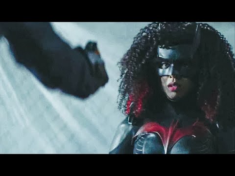 Batwoman 2x11 Black Mask vs Ryan and Sophie. Fight scene