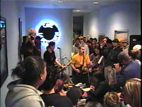 Rufio Live at Cafe La Bellissima in Rancho Cucamonga, CA  01-27-2001