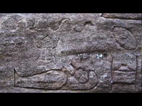 Gosford Glyphs visit by halfasheep