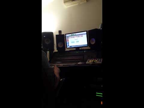 Session "descente aux enfers" Mos'n featuring Segnorito.