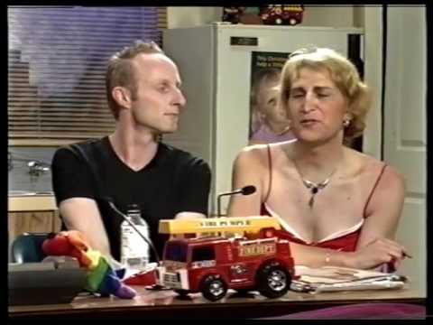 Bent TV Archive: Squeal MAR2002 (Sci-fi Club)