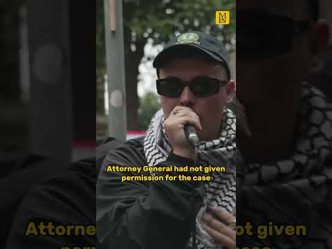 Kneecap rapper Mo Chara has terror case thrown out