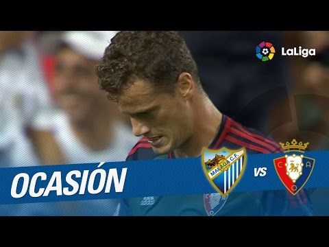 Disparo ajustado de Oriol Riera que despeja Kameni