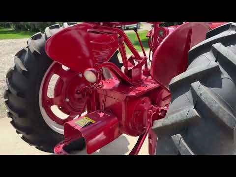 Farmall H Tractor
