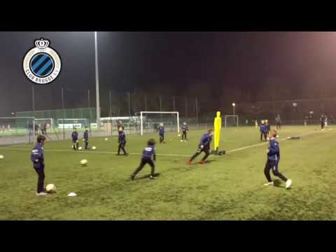 Ball control - passing - body position // Club Brugge U9
