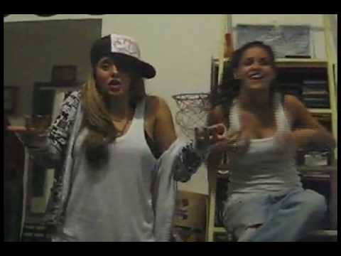 Axum-Freha אקסום-פרחה