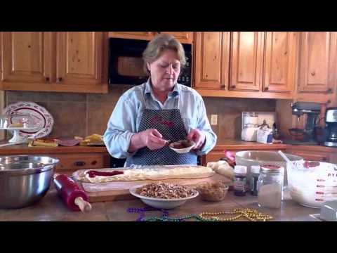 download lagu mp3 mp4 King Cake Party, download lagu King Cake Party gratis, unduh video klip King Cake Party