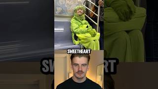 why does she only wear green?