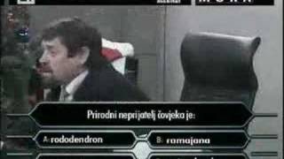 Noæna mora..Jajan u elementu..Svi van !  :-)