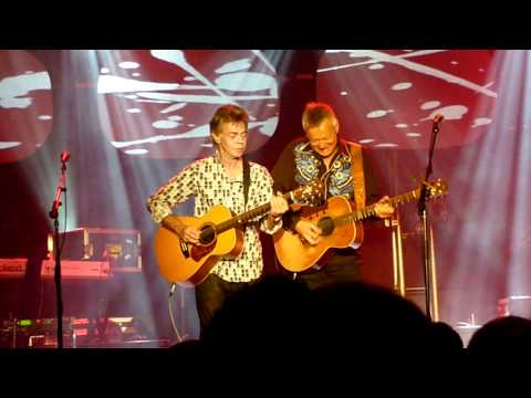 Phil and Tommy Emmanuel - Rondo Ala Turka