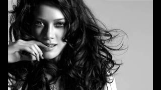 Hilary Duff - Holiday (HD)