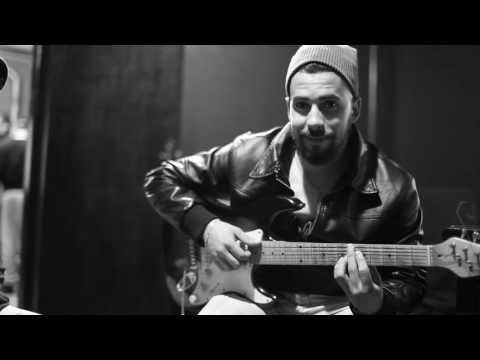 Atas ay sevragh, de Slimane Azem reprise par Idir Meriane en Duo avec Celia