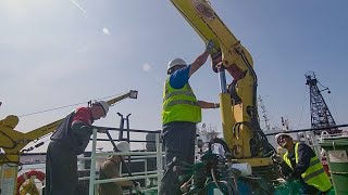 Eine digitale Brücke über das Kaspische Meer