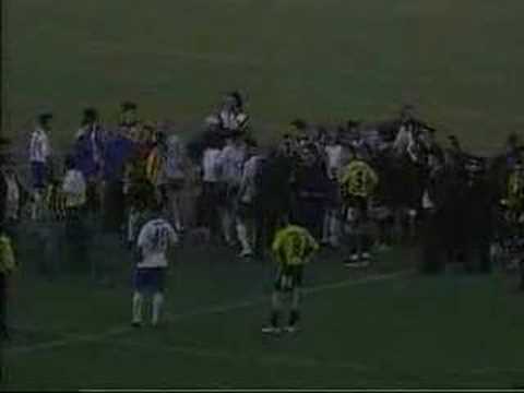 Indrit Fortuzi superb goal with Iraklis.Fans enter the field