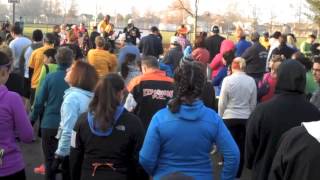 preview picture of video 'Fairhaven Turkey Trot 2012.m4v'