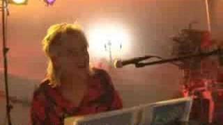 Uheldig suppe-steg-is musikker!!!