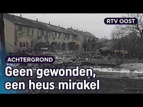 Terugblik op bizarre crash: F-16 stort neer in Hengelose woonwijk | RTV Oost
