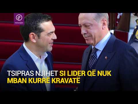 Shakaja e Zaevit me Tsipras  Ia jep krevatën pas marrëveshjes historike  Hahn ia vendos në pallto