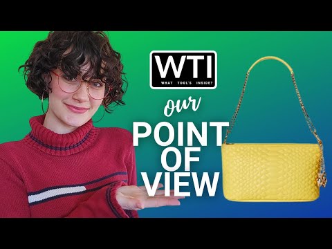 Betsey Johnson Cobra Hobo Purses - WTI product video review