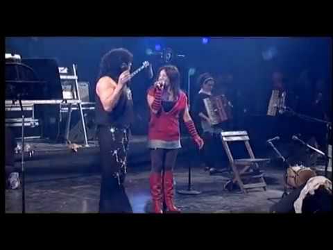 LA MONA CON LORENA JIMENEZ  EL DELFIN