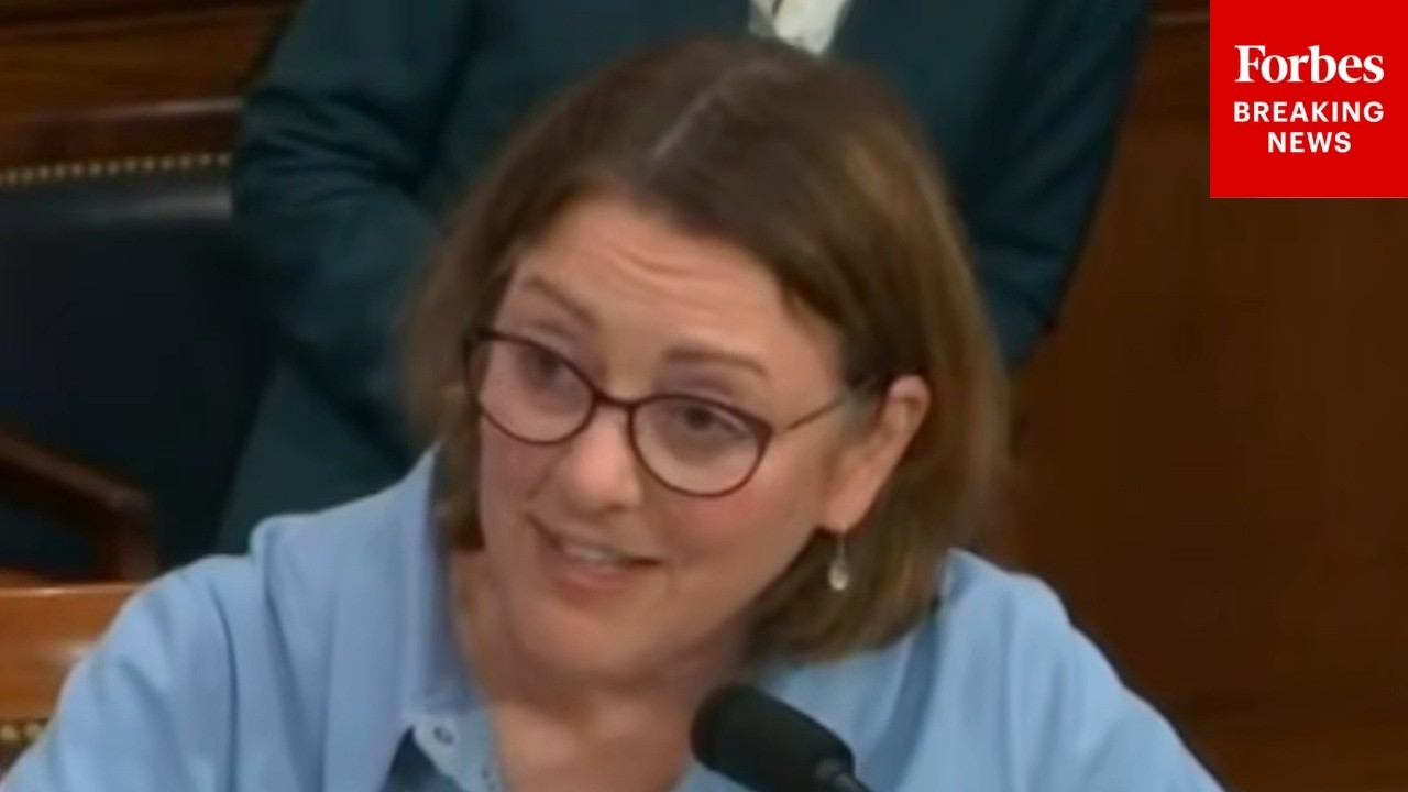 Rep. DelBene testifies in support of TANF program at House Ways and Means Committee hearing