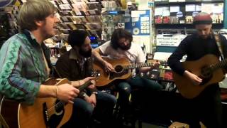 Treetop Flyers at Banquet Records