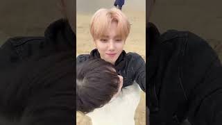 Download lagu Minhee's smile when Hyeongjun hugged🥹😭 #cravity #kpop #groovy mp3 Download lagu Minhee's smile when Hyeongjun hugged🥹😭 #cravity #kpop #groovy mp3