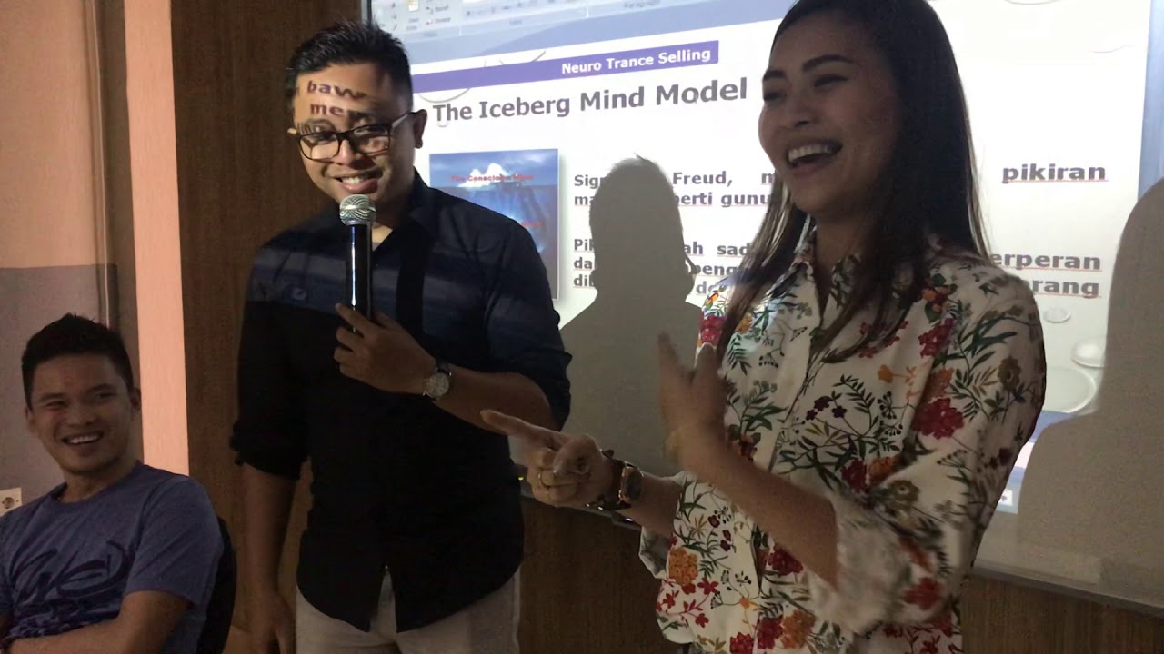 Pelatihan Hipnotis Panggung Gun Abraham