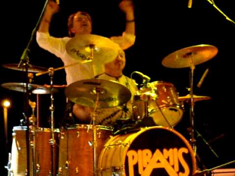 Piramis - Szabadnak születtem