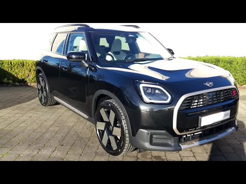 Mini Countryman S Exclusive Level 2 - Image 2