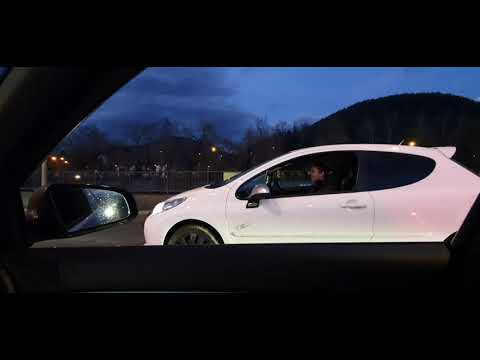 Peugeot 207 RC exhaust bangs