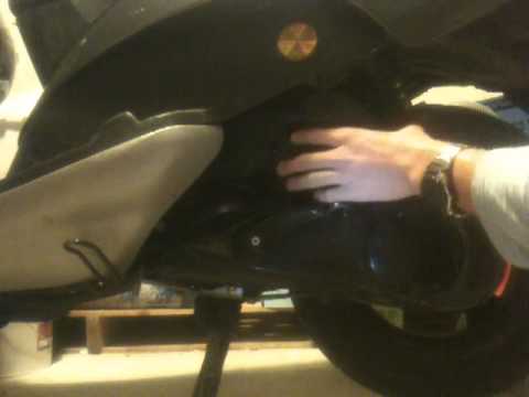 comment demonter une roue arriere de scooter kymco