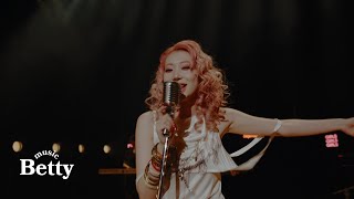 Download lagu JINNY 진희 “ LIGHTS ' Live Performance Video Teaser mp3