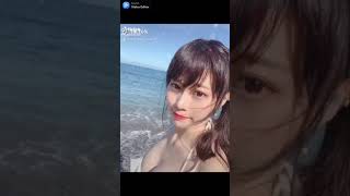 《エロTikTok》『水着』巨乳美少女と一緒に歩く