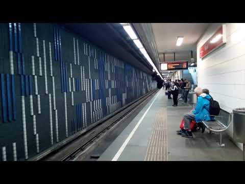 Rotterdam Metro.  Rotterdam Blaak.