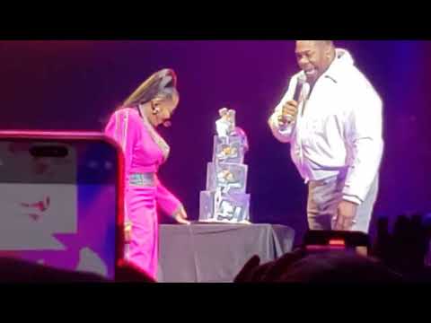 Janet Jackson Brings Out Busta Rhymes, Gets Her Flowers: What's It Gonna Be - MSG New York NY 5/9/23