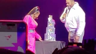 Janet Jackson Brings Out Busta Rhymes, Gets Her Flowers: What&#39;s It Gonna Be - MSG New York NY 5/9/23