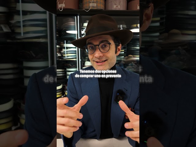 Vídeo relacionado con Indiana Jones Style Brown Explorer Hat and Bull Whip Fancy Dress Accessories (Mega_Jumble)