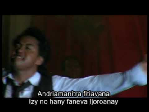 Andriamanitra mahery - RIJA RASOLONDRAIBE - Live Palais des Sports